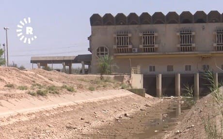 Some neighbourhoods have not received water for 20 days. Photo: Rudaw
