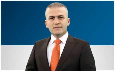 Rudaw news anchor Omar Kalo.