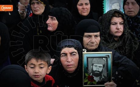 Some Anfal survivors remember their dead. Photo: Rudaw
