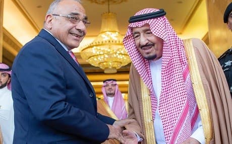 Iraqi Prime Minister Adil Abdul-Mahdi (left) shakes hands with Saudi King Salman bin Abdulaziz (right) in Riyadh on April 17, 2019. Photo: handout/Saudi Ministry of Foreign Affairs