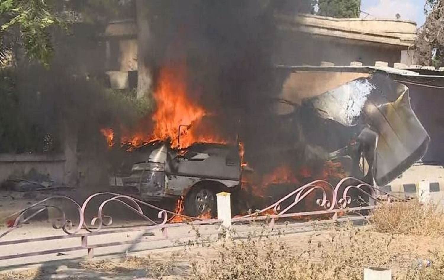 The aftermath of a car bombing in Qamishli, October 23, 2019. Photo: Rudaw