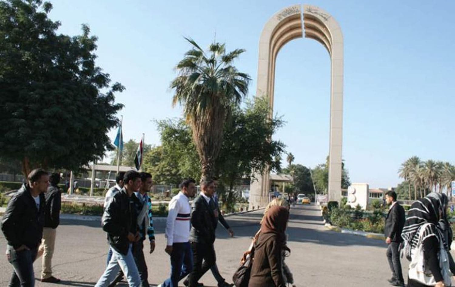 تاقیکردنەوەکە لە رێگەی ماڵپەری ئەدمۆدەوە بە ئەلیکترۆنی دەبێت