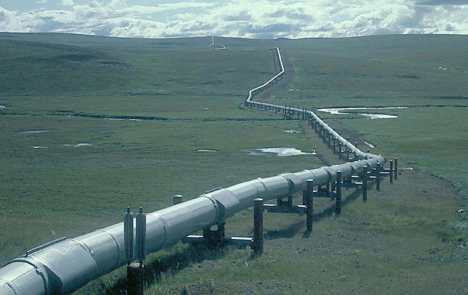 The Turkey-Iran natural gas pipeline, August 2015. File photo: IRNA