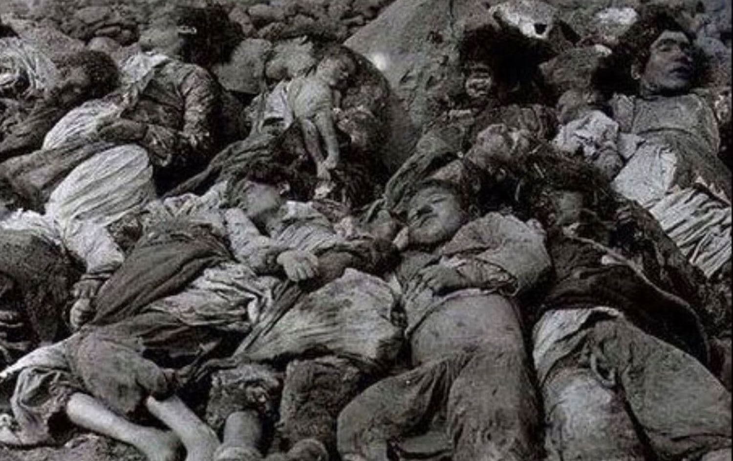 Foto: Arşiv - Zilan Katliamı'na ait bir fotoğraf