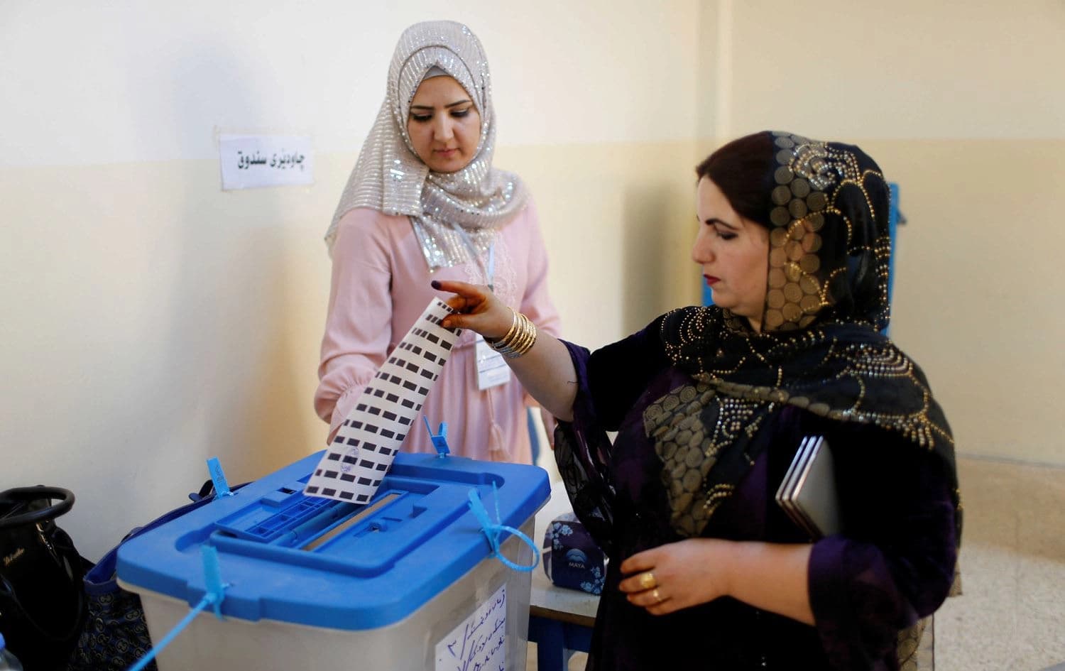 بنکەیەکی هەڵبژاردن لە هەولێر ساڵی 2018 لەکاتی هەڵبژاردنەکانی عێراق وێنە: رۆیتەرز