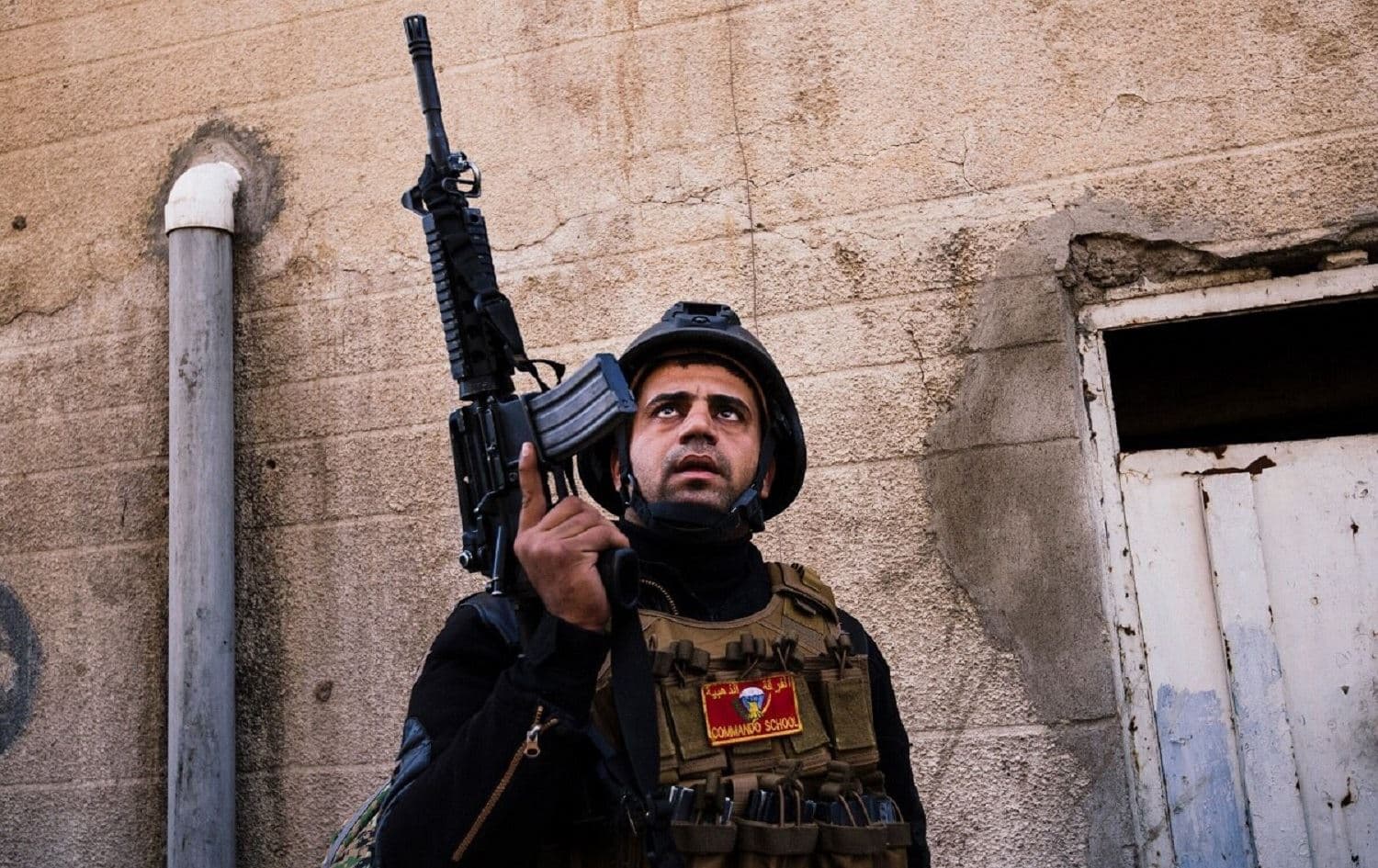A member of the Iraqi special forces Counter Terrorism Service in Mosul during an ongoing military operation against ISIS militants in January 2017. Photo: Dimitar Dilkoff/AFP