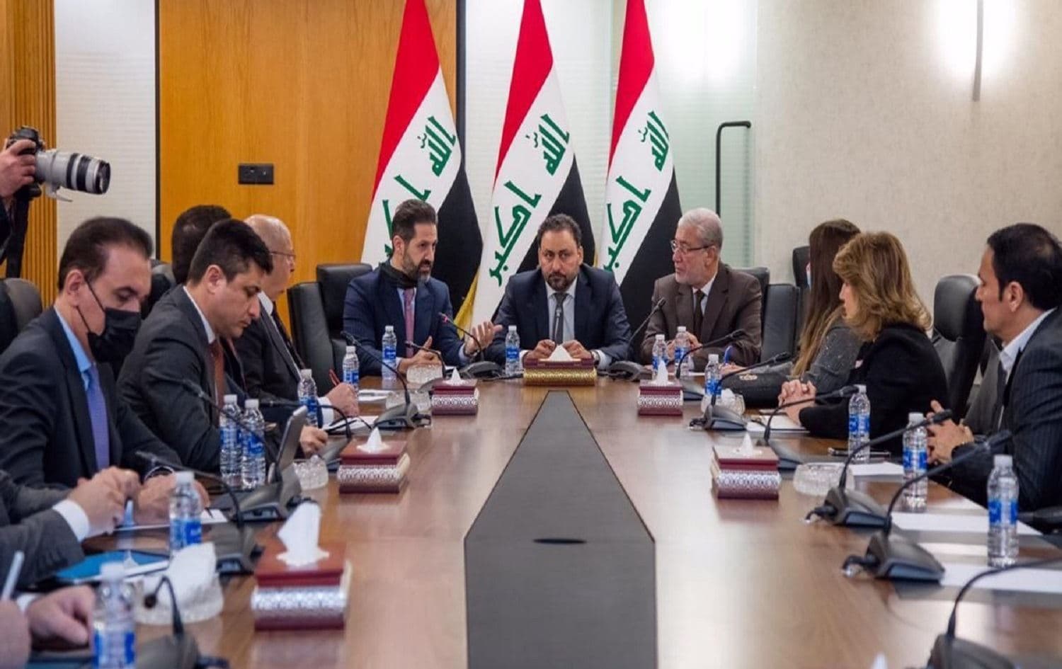 The KRG delegation with the parliamentary heads of the Kurdistan Democratic Party (KDP) and Patriotic Union of Kurdistan (PUK) at the Iraqi parliament on January 27, 2021. Photo: KRG