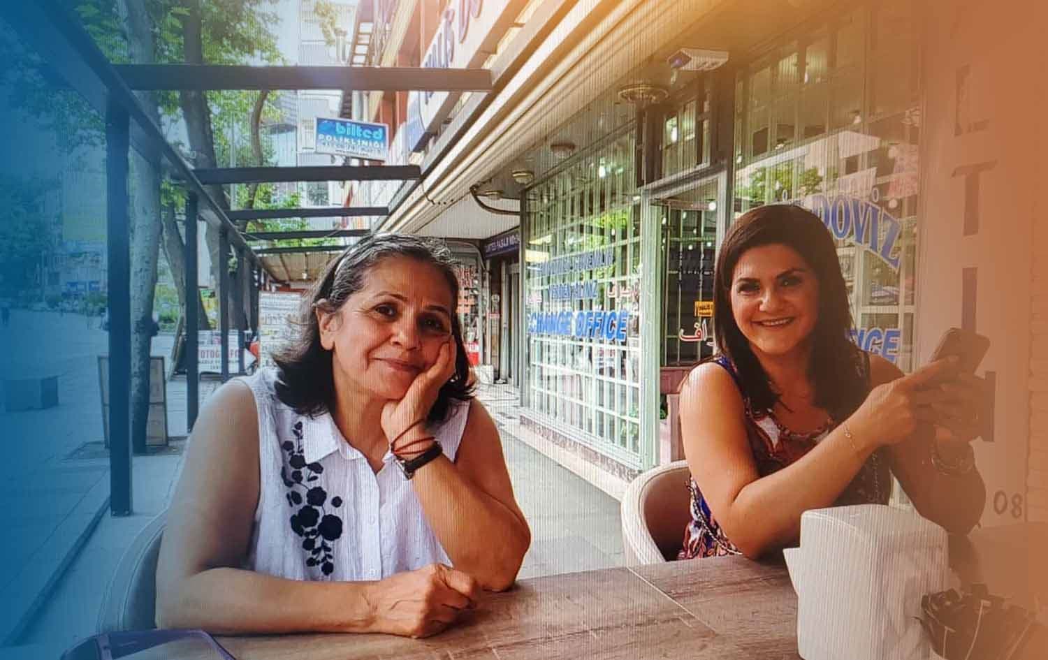 Navid Taghavi pictured with her daughter Mariam Claren. Photo via Twitter