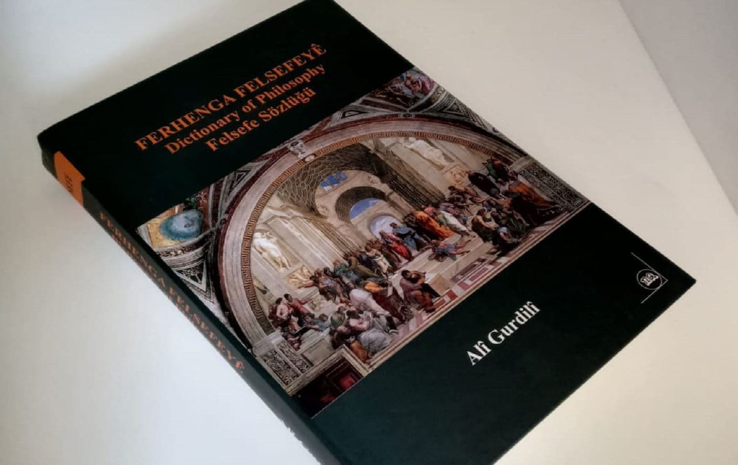Çapa taybet a “Ferhenga Felsefeyê” derket