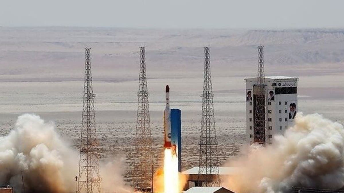کاتی هەڵدانی مووشەکەکە. وێنە: وەزارەتی بەرگریی ئێران