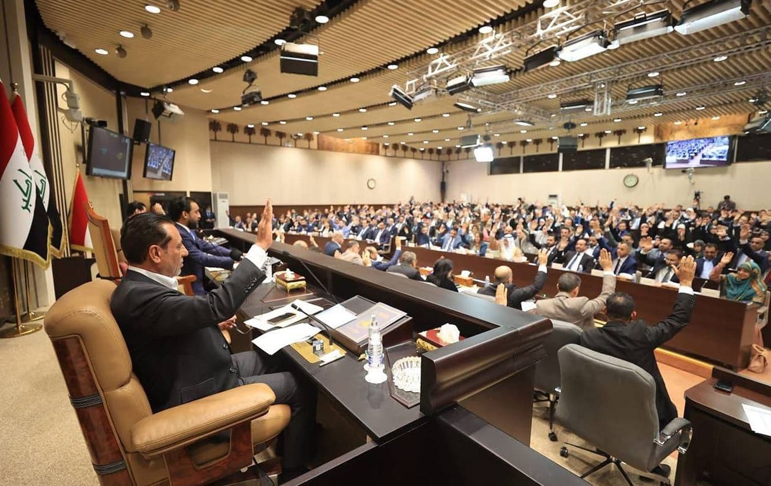 The Iraqi parliament unanimously voting on bill to ban relations with Israel on May 26, 2022. Photo: Iraqi Council of Representatives/Facebook