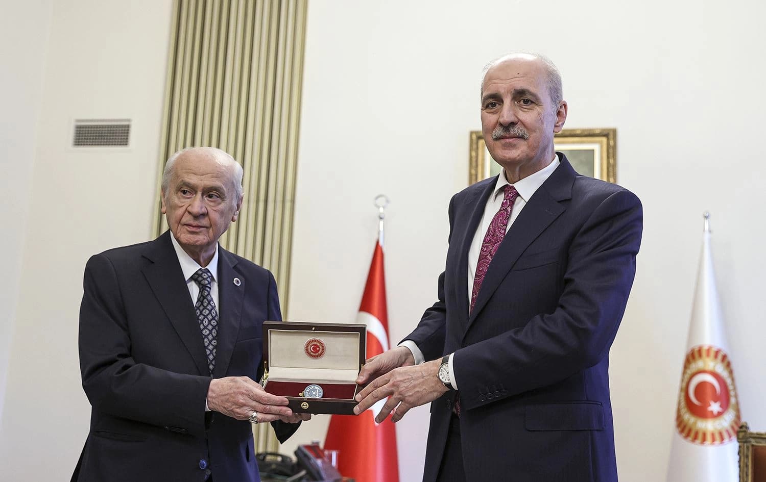 Numan Kurtulmuş û Devlet Bahçelî