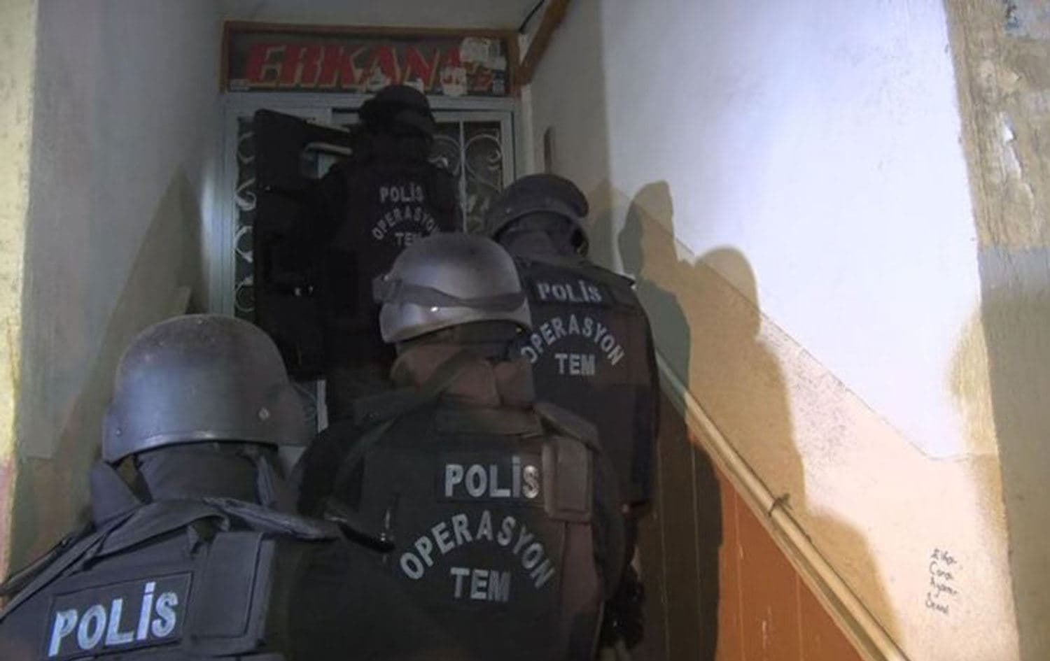 Hêzên ewlehiyê yên Tirkiyê di dema operasyonekê de. Wêne: AA