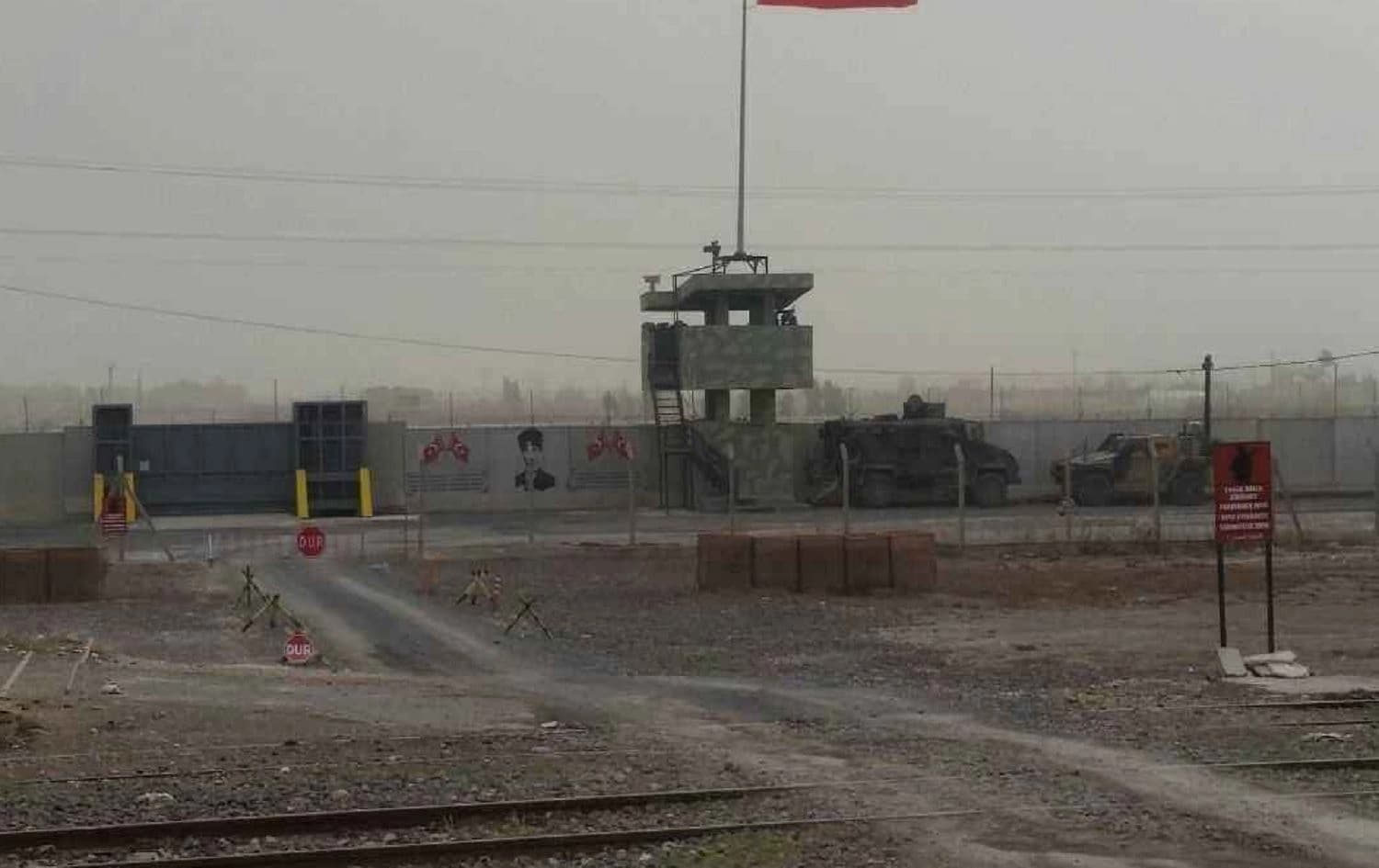 Beşek ji sînorê Tirkiyê yê bi Rojavayê Kurdistanê û Sûriyê re.