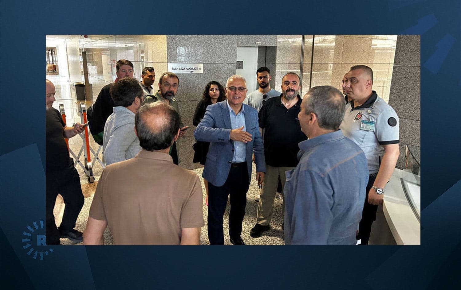 Rojnamevan Merdan Yanardag hat girtin