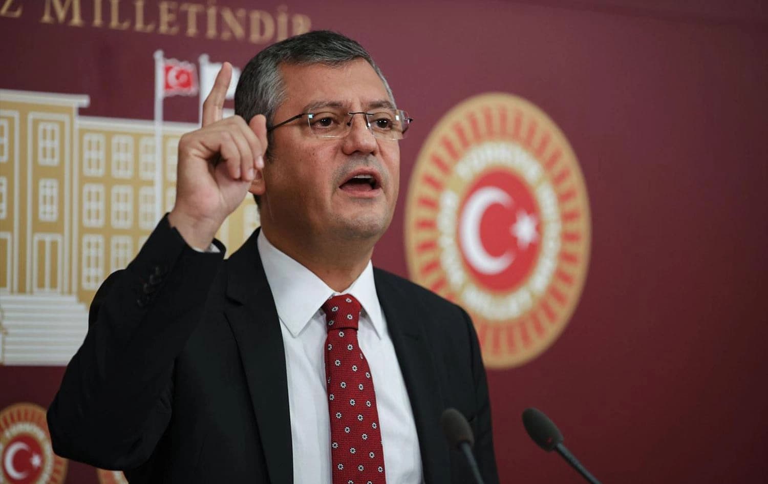 Foto: CHP Grup Başkanı Özgür Özel