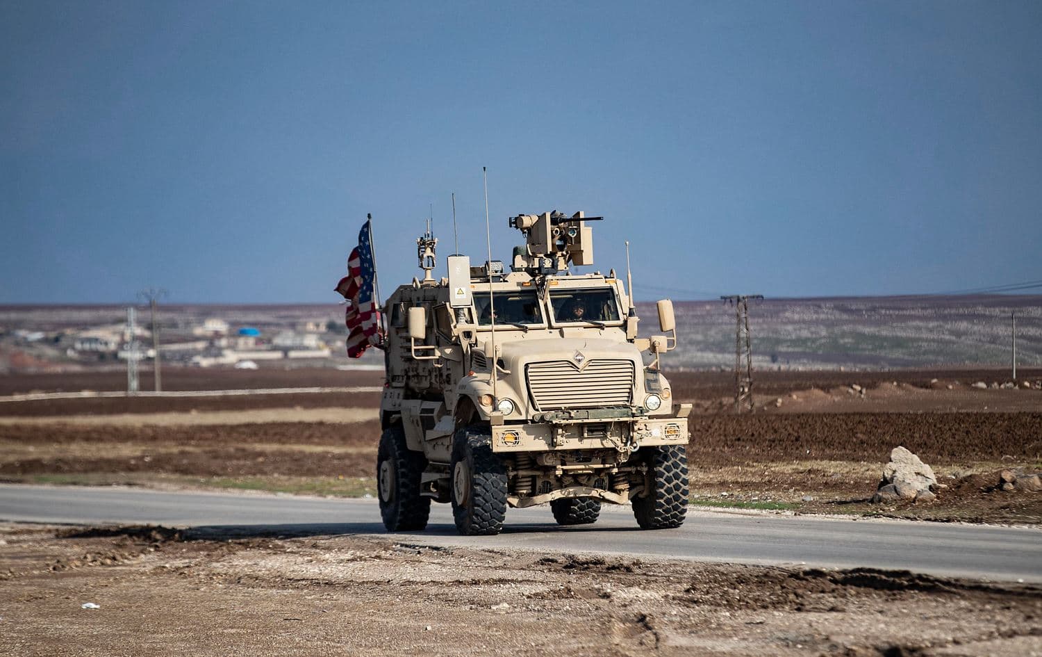 US forces patrol near the countryside of Rumaylan (Rmeilan) in Syria's northeastern Hasakeh province near the Turkish border, on December 2, 2022. Photo:AFP