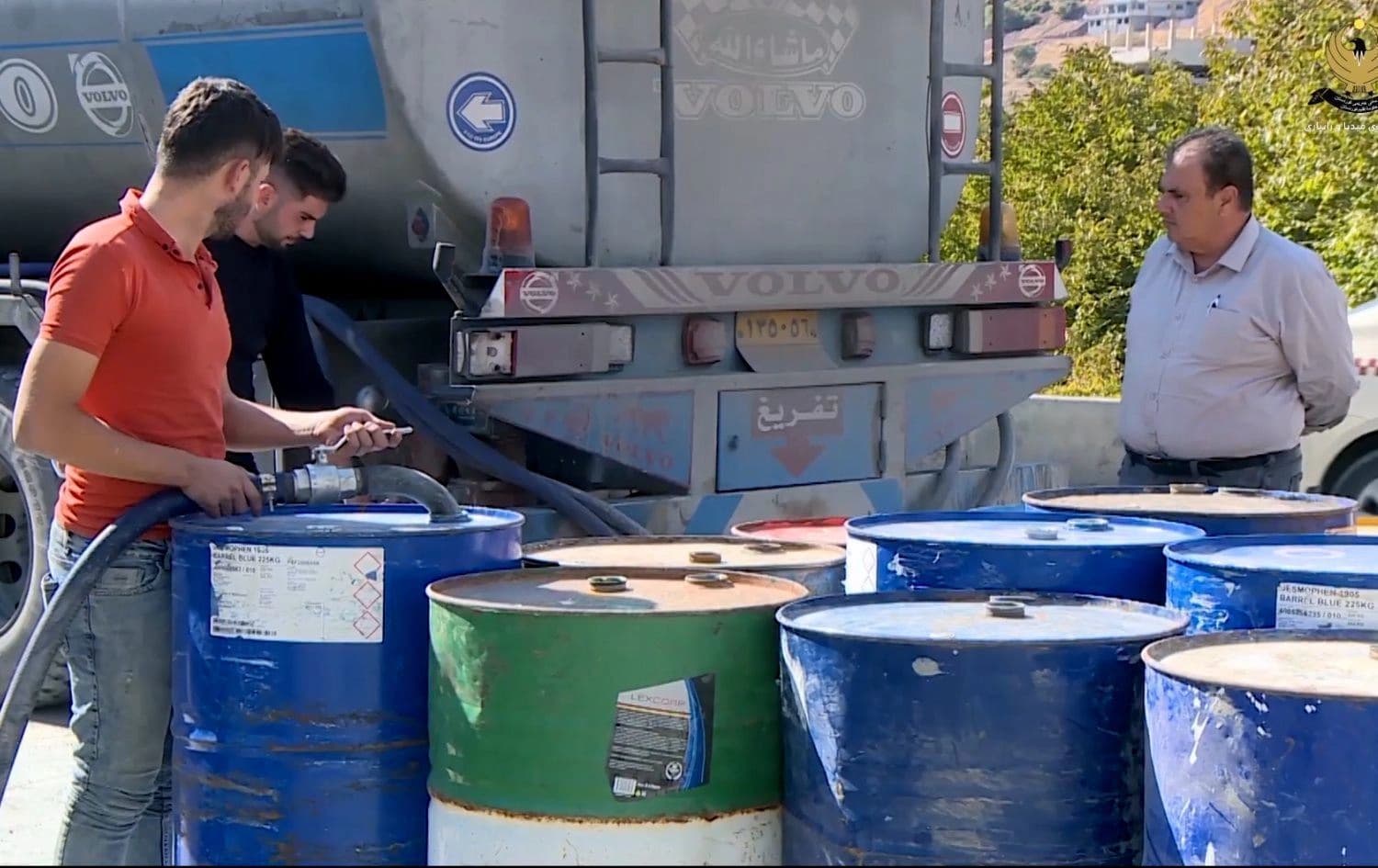 دابەشکردنی نەوت لە سنووری هەولێر. وێنە: ئەرشیڤ/بڵند تاهیر - رووداو