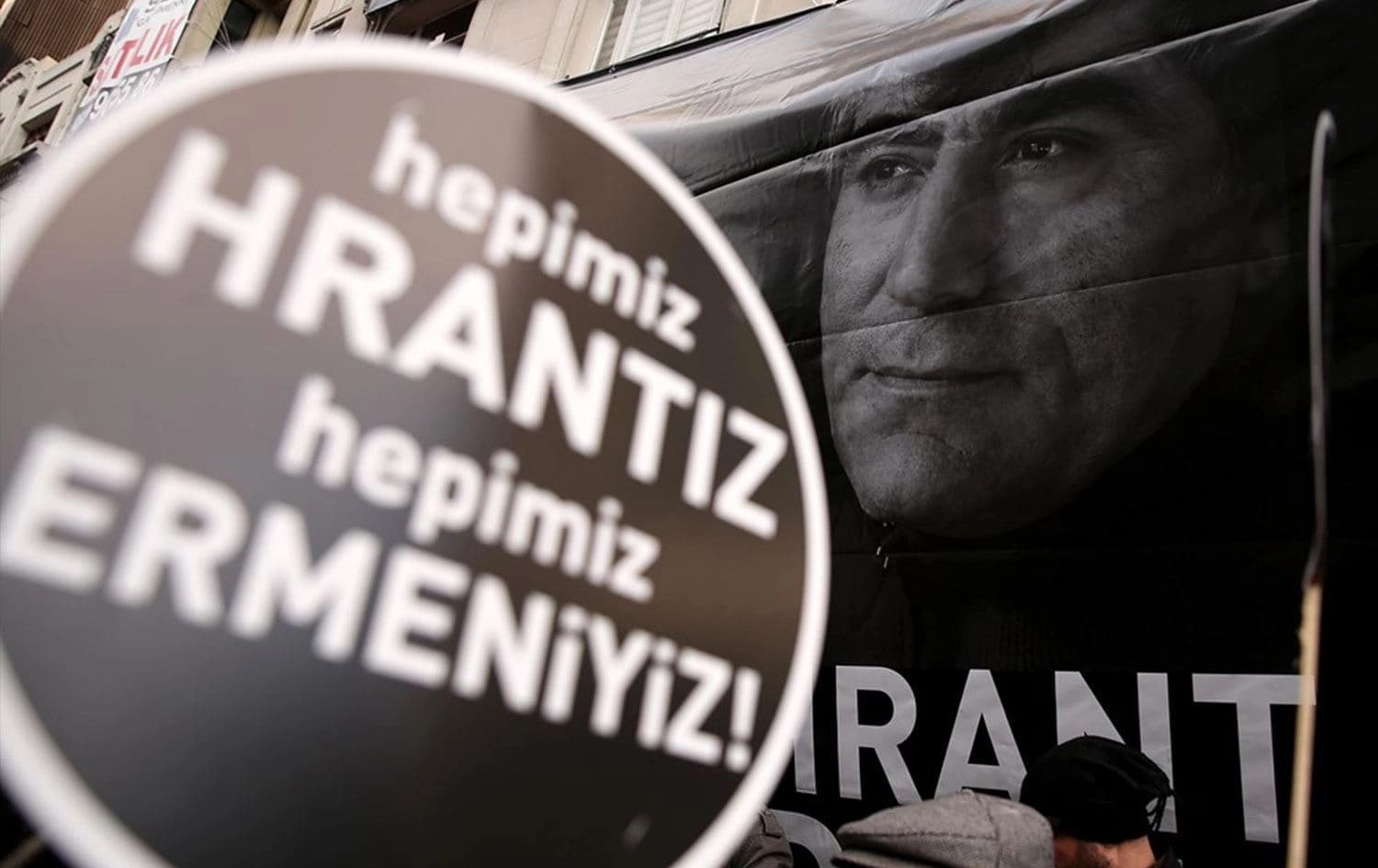 Hrant Dink için hazırlanan bir afiş / Arşiv