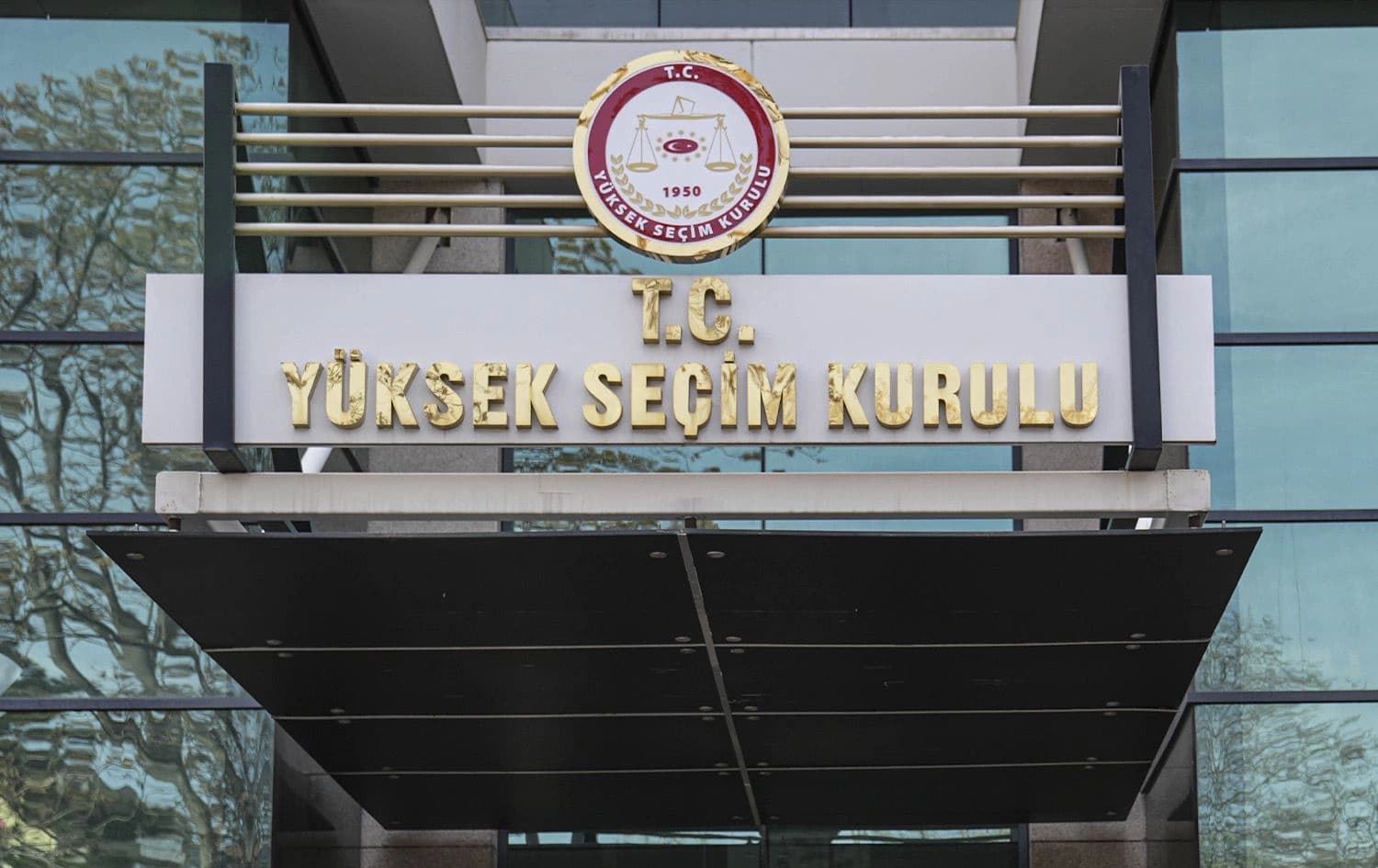 Foto: Yüksek Seçim Kurulu binası / AA