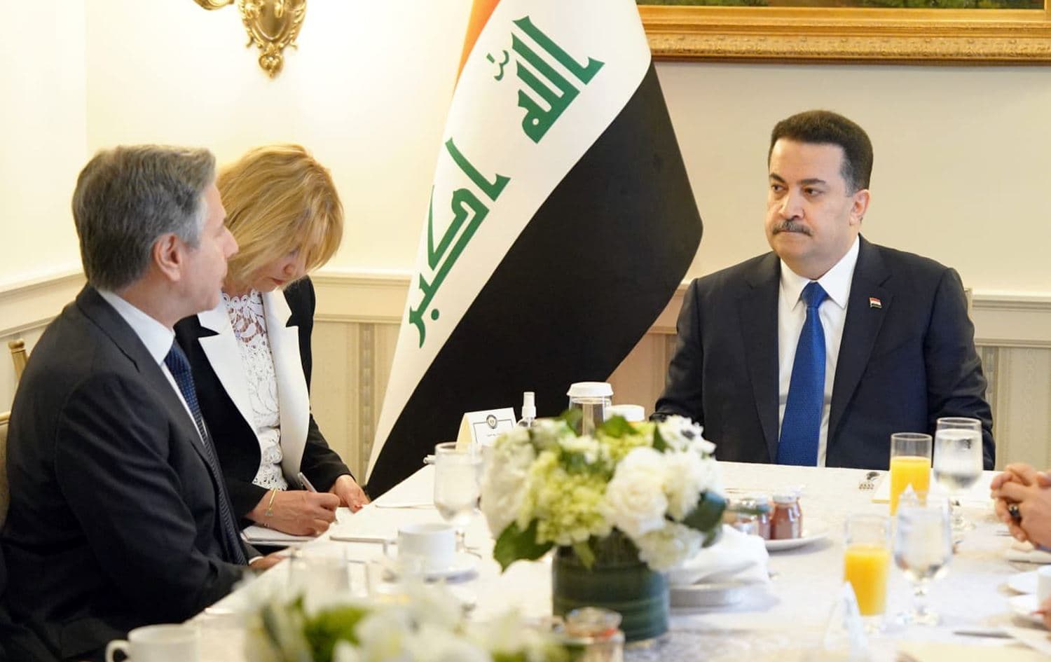 کۆبوونەوەی سوودانی و بلینکن لە واشنتن لە رۆژی 15ـی نیسانی 2024.