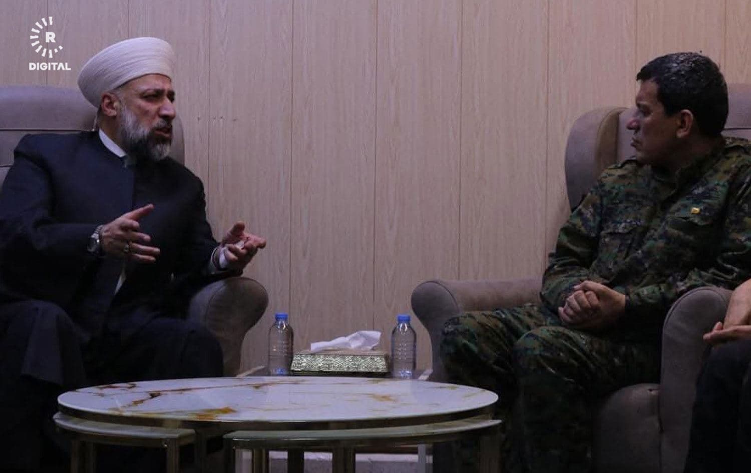 Şêx Murşid Xeznewî û Mezlûm Ebdî li hev civiyan / Wêne: Torên Civakî