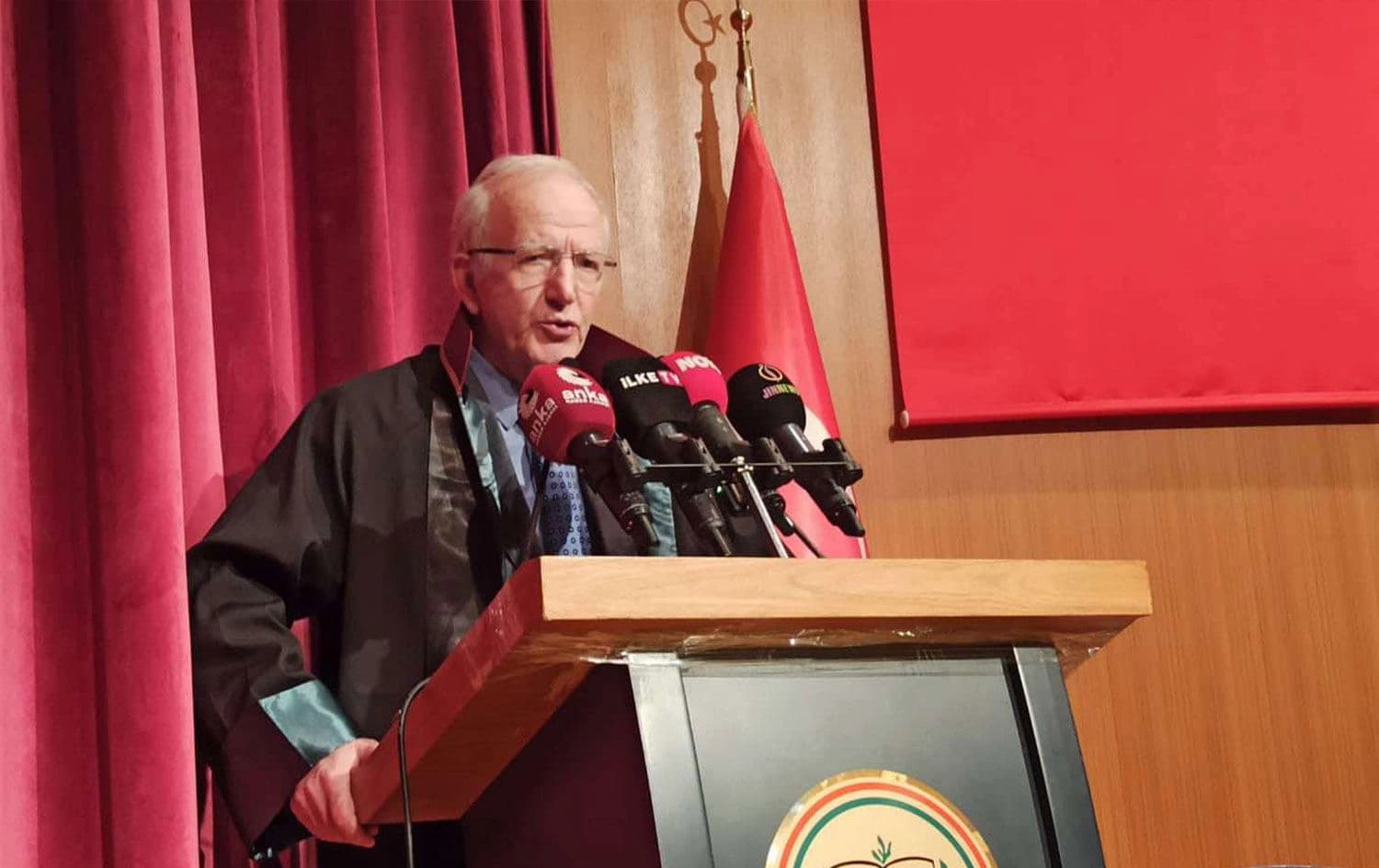 İstanbul Baro Başkanı İbrahim Kaboğlu (Foto: Ömer Sönmez-Rûdaw)