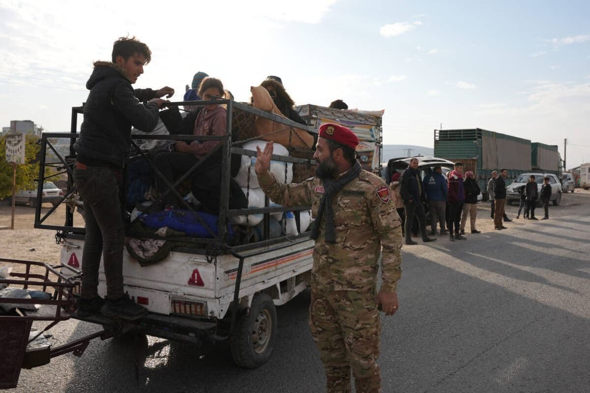 گەڕانەوەی کوردان بۆ عەفرین لە 05-12-2024. وێنە: AFP