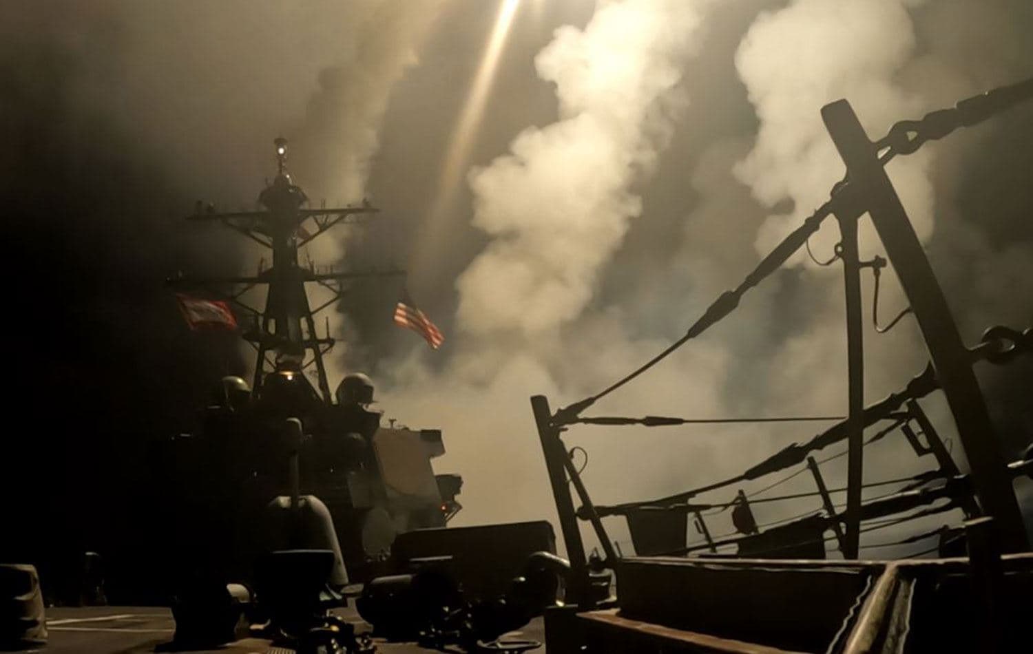 ABD Merkez Komutanlığı (CENTCOM) kuvvetleri, 15 Mart 2025'te Yemen genelinde İran destekli Husi hedeflerine karşı bir dizi operasyonu başlatan hassas hava saldırıları gerçekleştirdi. / AA