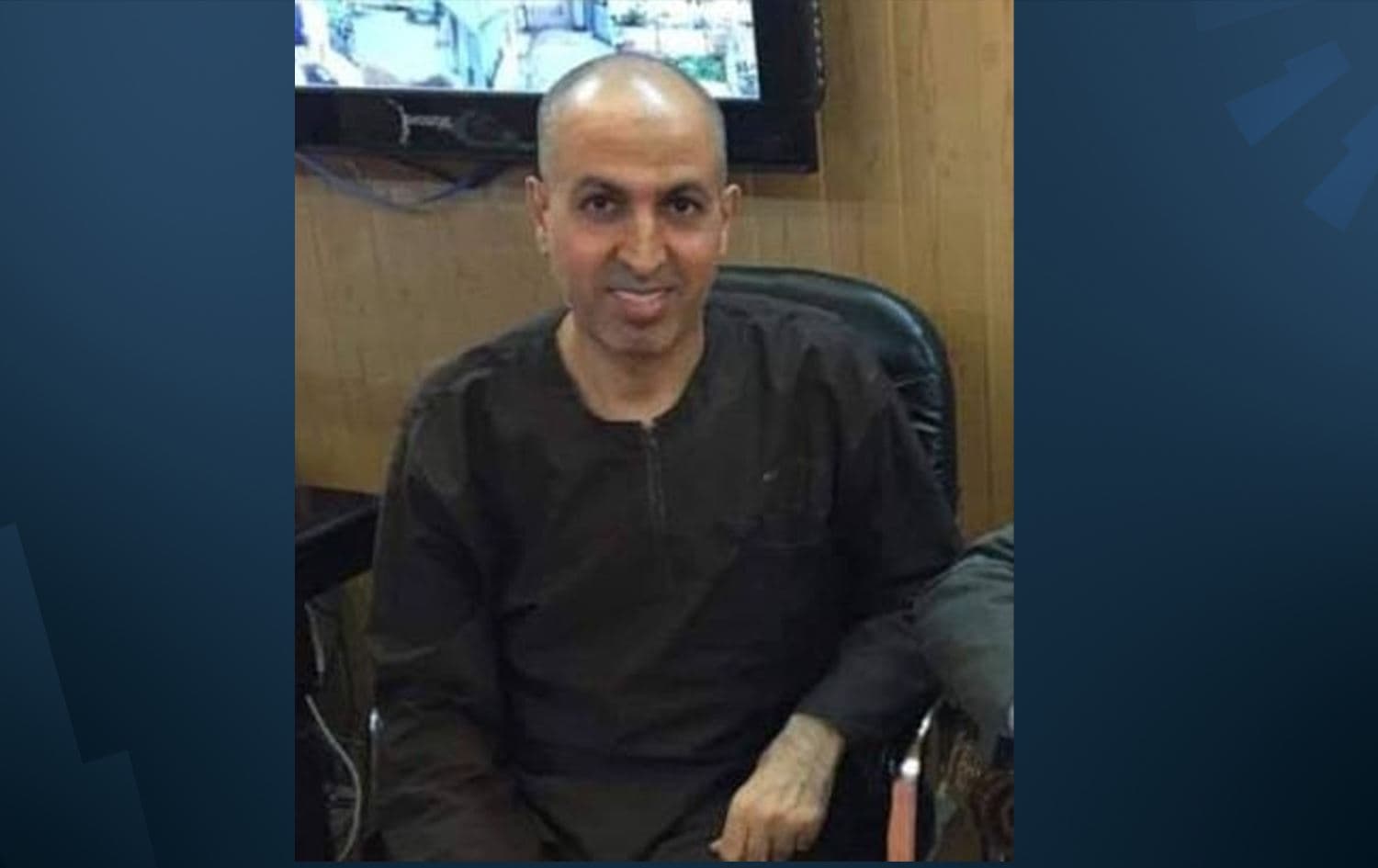 وێنەیەکی ئەحمەد عەلوانی دوای ئازادکردنی