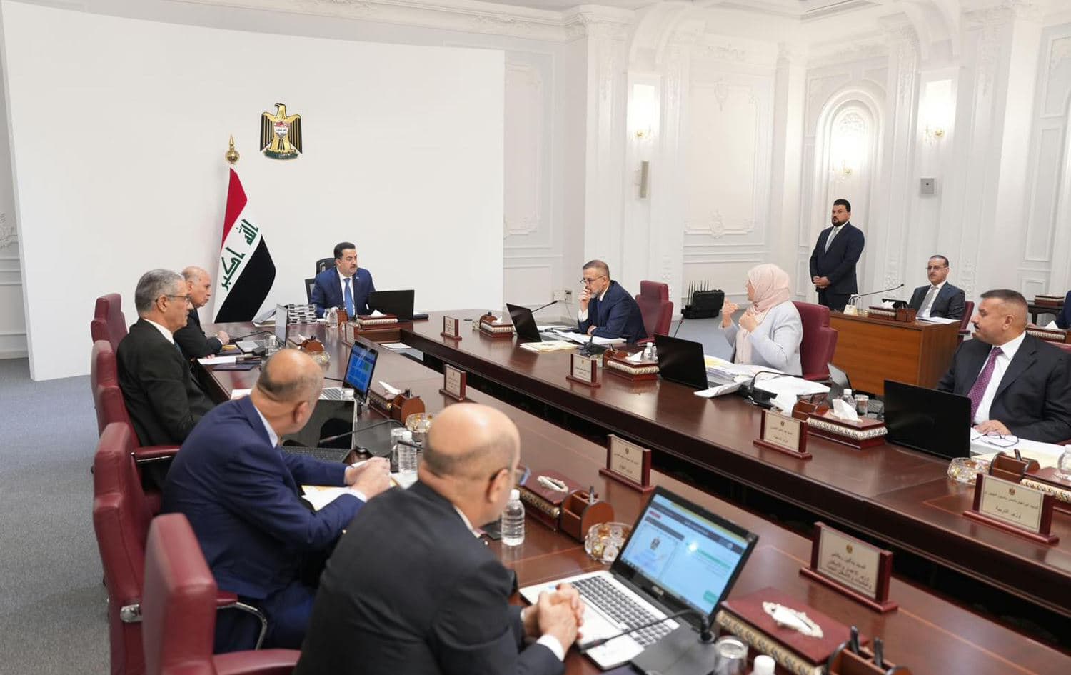 کۆبوونەوەیەکی ئەنجوومەنی وەزیرانی عێراق. وێنە: ئەرشیڤ.