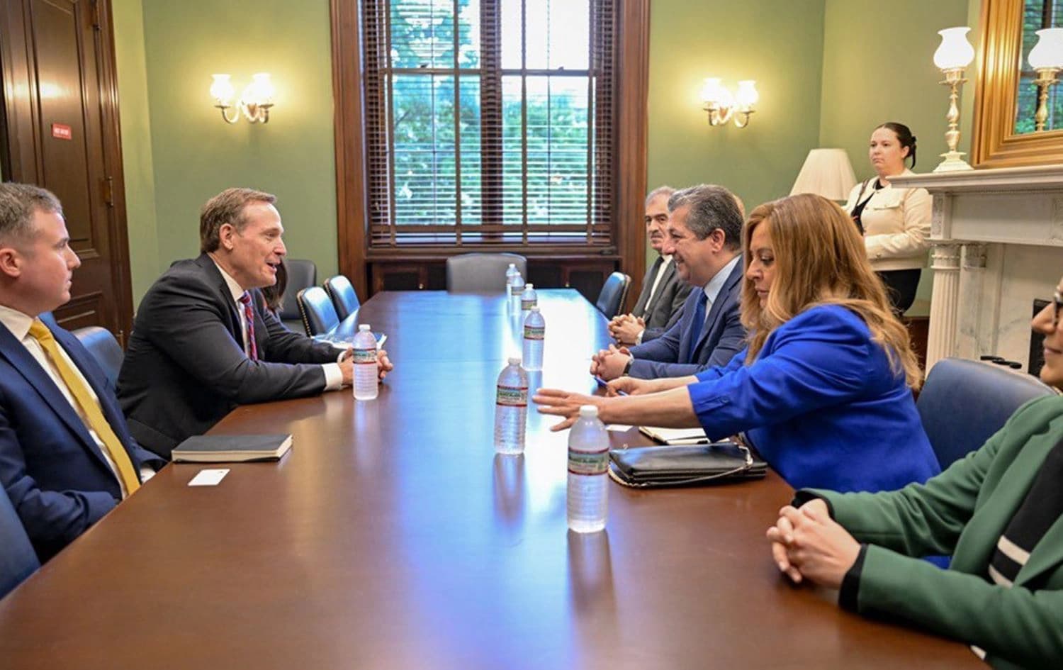 Mesrûr Barzanî û Senator Ted Budd li hev civiyan / Wêne: Hikûmeta Herêma Kurdistanê