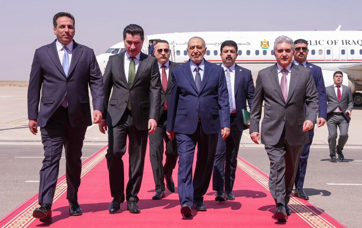 مەشهەدانی لە فڕۆکەخانەی هەولێر.