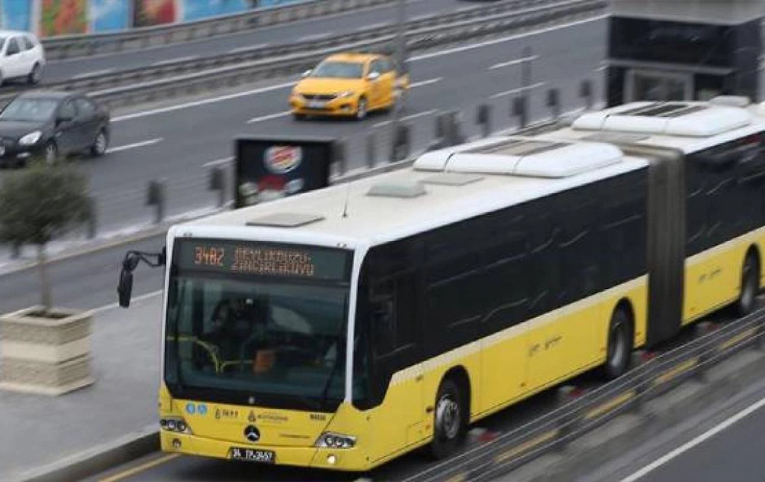 İstanbul'da toplu taşımaya yüzde 30 zam