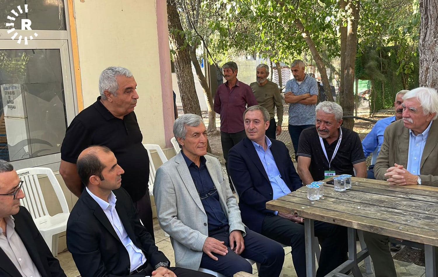 Tuncer Bakırhan, İsmail Beşikçi'yi ziyaret etti. / Foto: Rûdaw