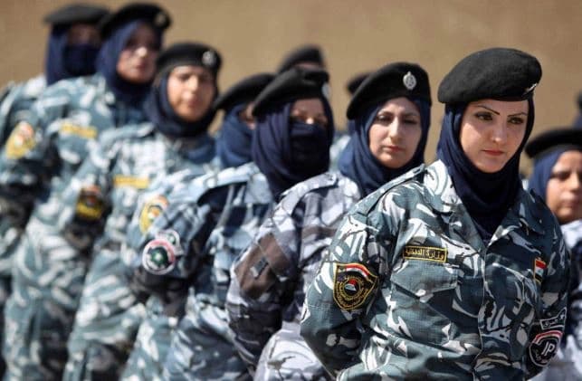 بەپێی زانیارییەکان، لە نێو وەزارەتى بەرگرى چوار هەزار ژن هەن.
