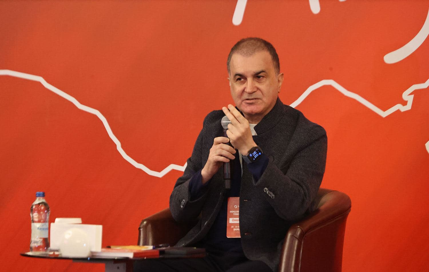AK Parti Genel Başkan Yardımcısı ve Sözcüsü Ömer Çelik. / AA