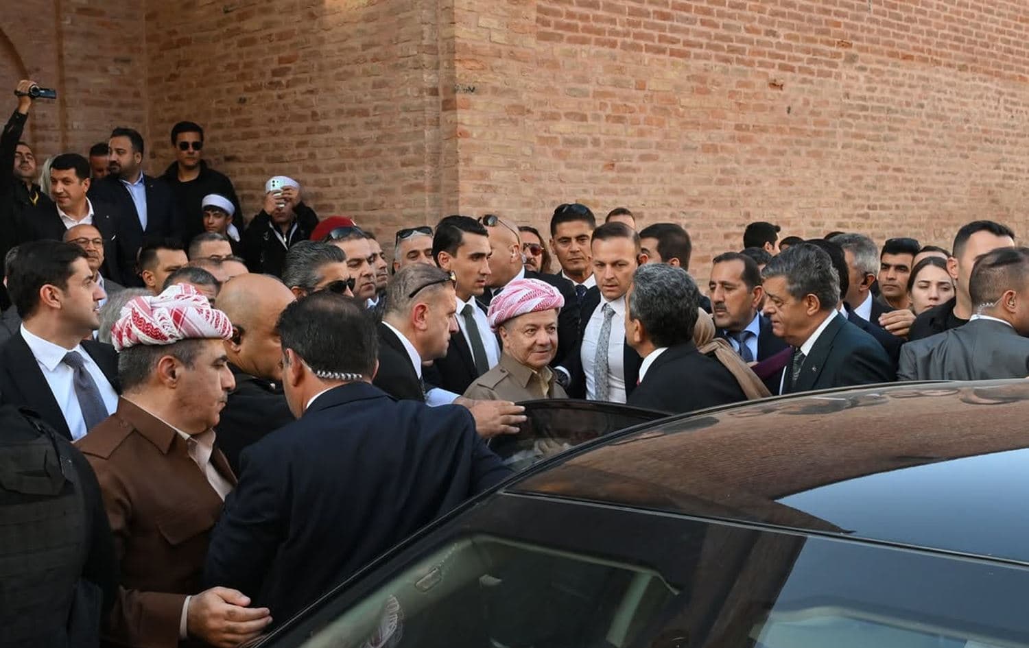 Foto: Başkan Mesud Barzani Melayê Cizîrî Sempozyumu’na katılmak üzere Cizre'ye gitmişti