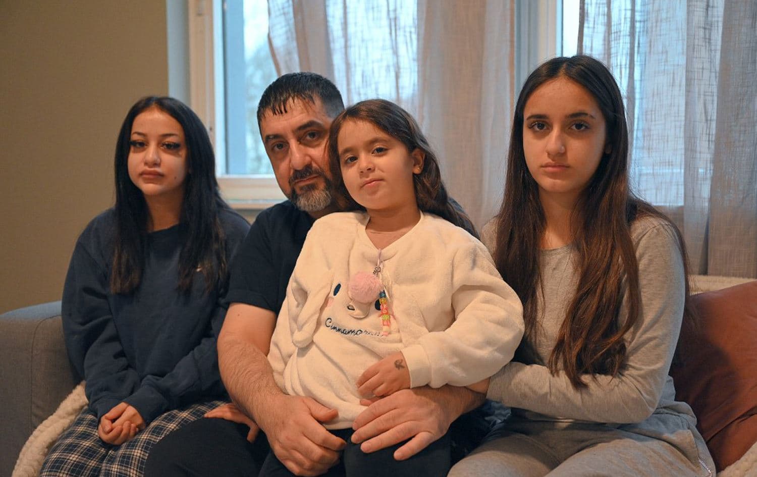 Norveç Göçmen Dairesi (UDI), 22 yıldır ülkede yaşayan ve üç çocuk babası olan 50 yaşındaki Ari Omer Muhammed hakkında, ülkeye ilk girişinde yaşıyla ilgili yanlış bilgi verdiği gerekçesiyle sınır dışı kararı aldı