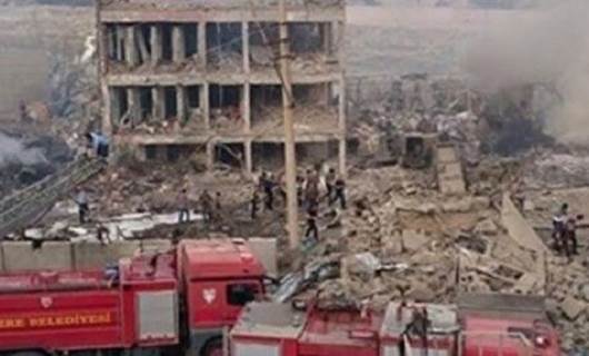 VİDEO - POLİS NOKTASINA BOMBA: 11 ölü 78 yaralı var!