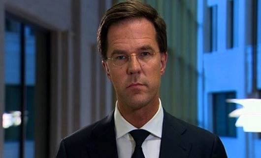 Rutte: Türkiye özür dilemeli