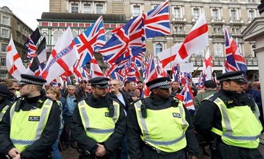 Londra'da protesto gösterisi