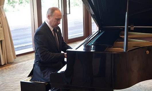 VÎDEO - Putin li Çînê piyano jenî