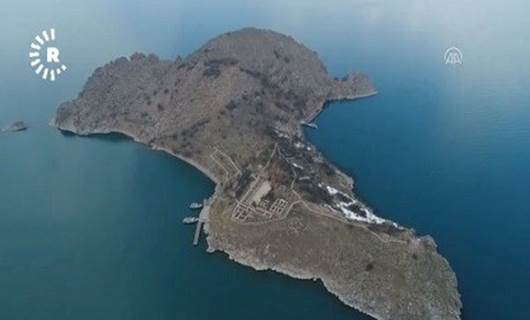 VÎDEO - Ji bin Gola Wanê re ava vexwarinê bo girava Axtamarê hat veguhastin