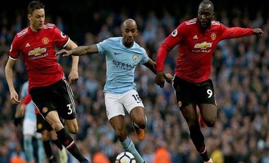 Derbinin kazananı Manchester United