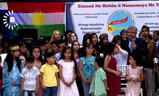 ALMANYA - Kürtçe kurs mezunlarına tören