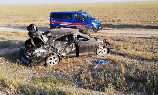 Nişan yolunda kaza: 3'ü çocuk, 7 yaralı