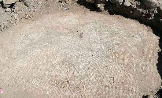 Roma dönemine ait mozaikler ele geçirildi