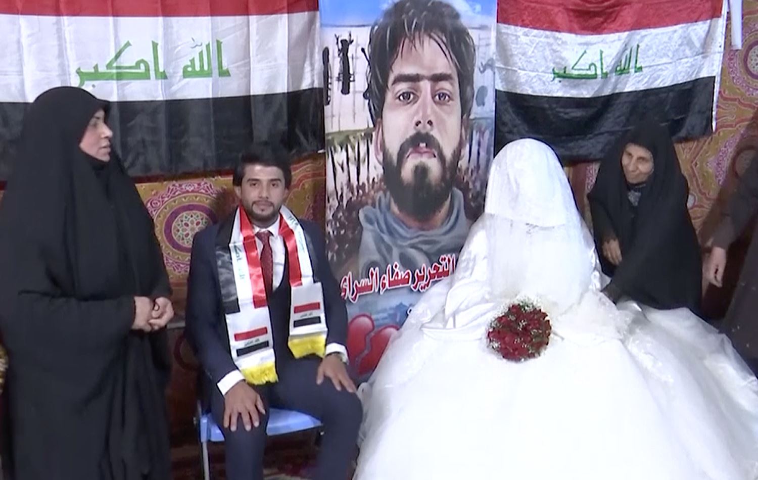 Iraqi couple ties the knot in the heart of Rudaw