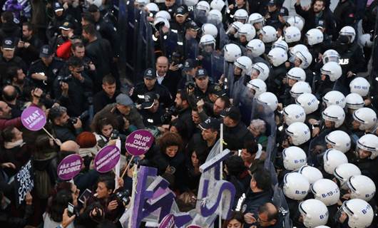 Kadınların Taksim’deki 25 Kasım eylemi yasaklandı